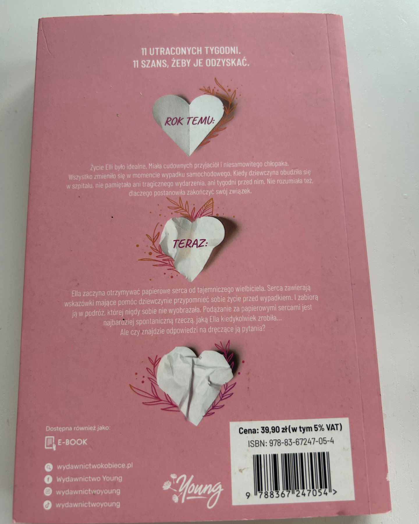 11 papierów serc-Kelsey Hartwell