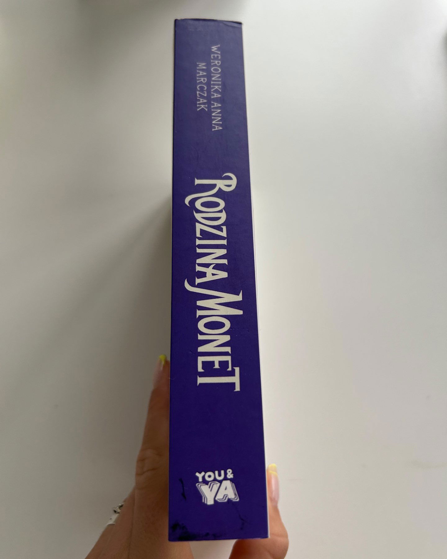 Rodzina Monet Perełka tom 3 część 1-Weronika Anna Marczak
